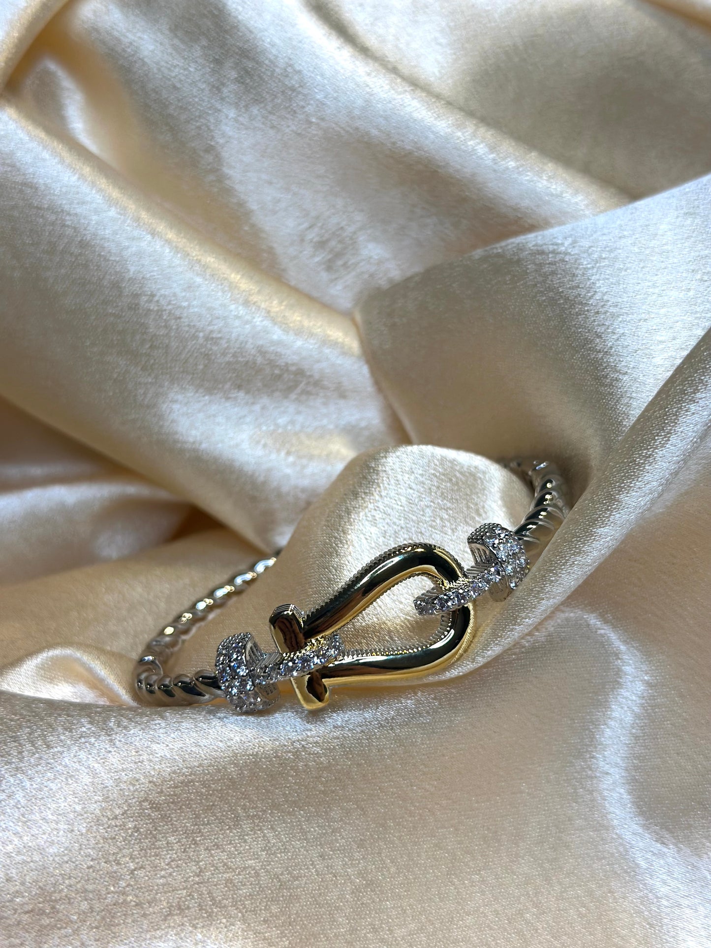 Aubrey Two tone bracelet