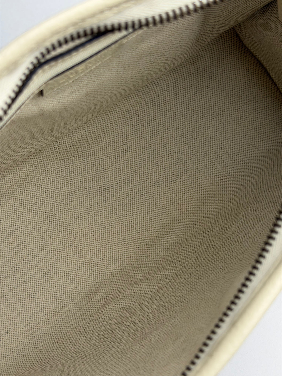 Pre-owned Gucci GG canvas toiletry bag