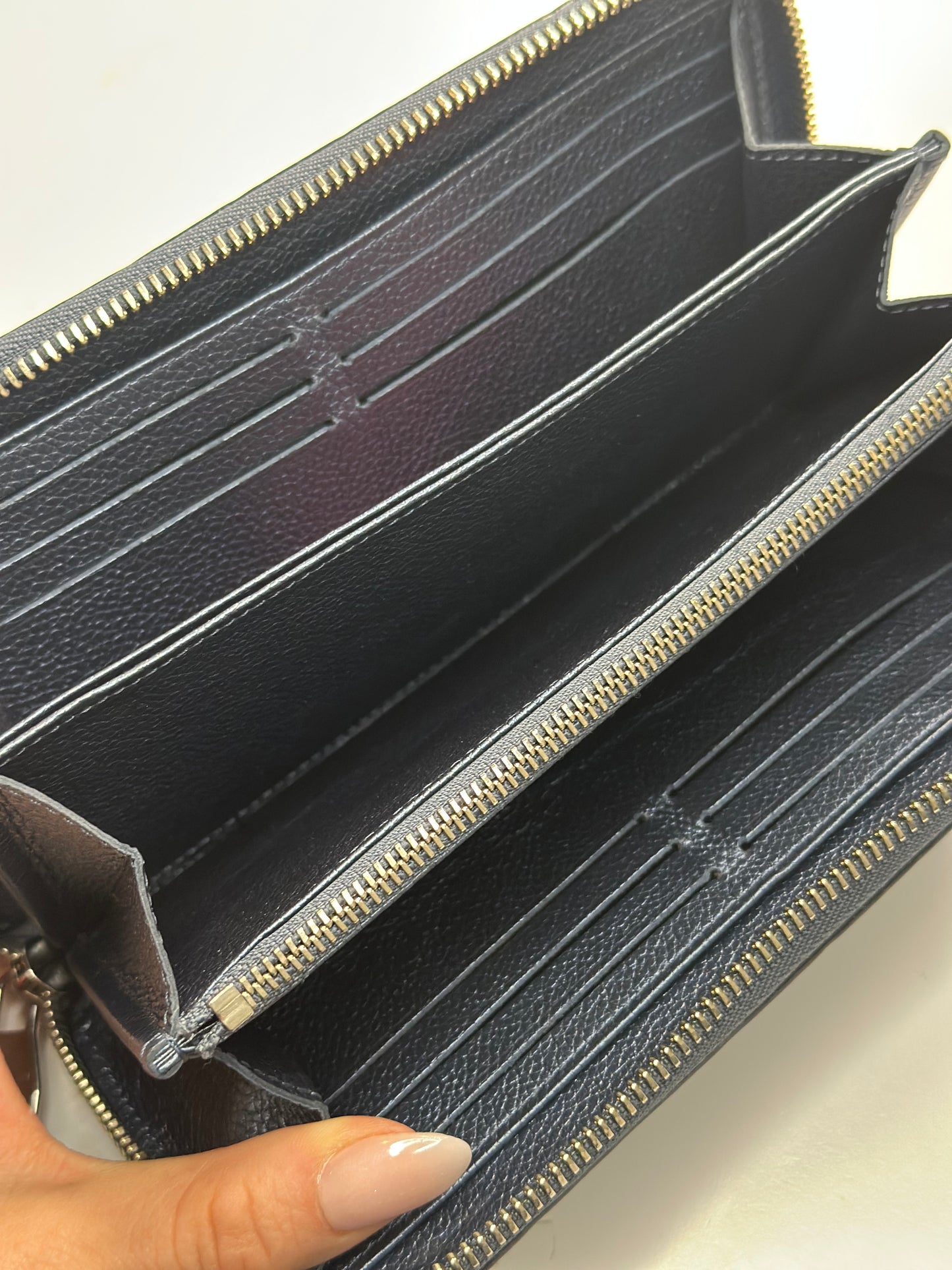 Pre-owned Louis Vuitton Noir Empriente Leather Zippy Wallet