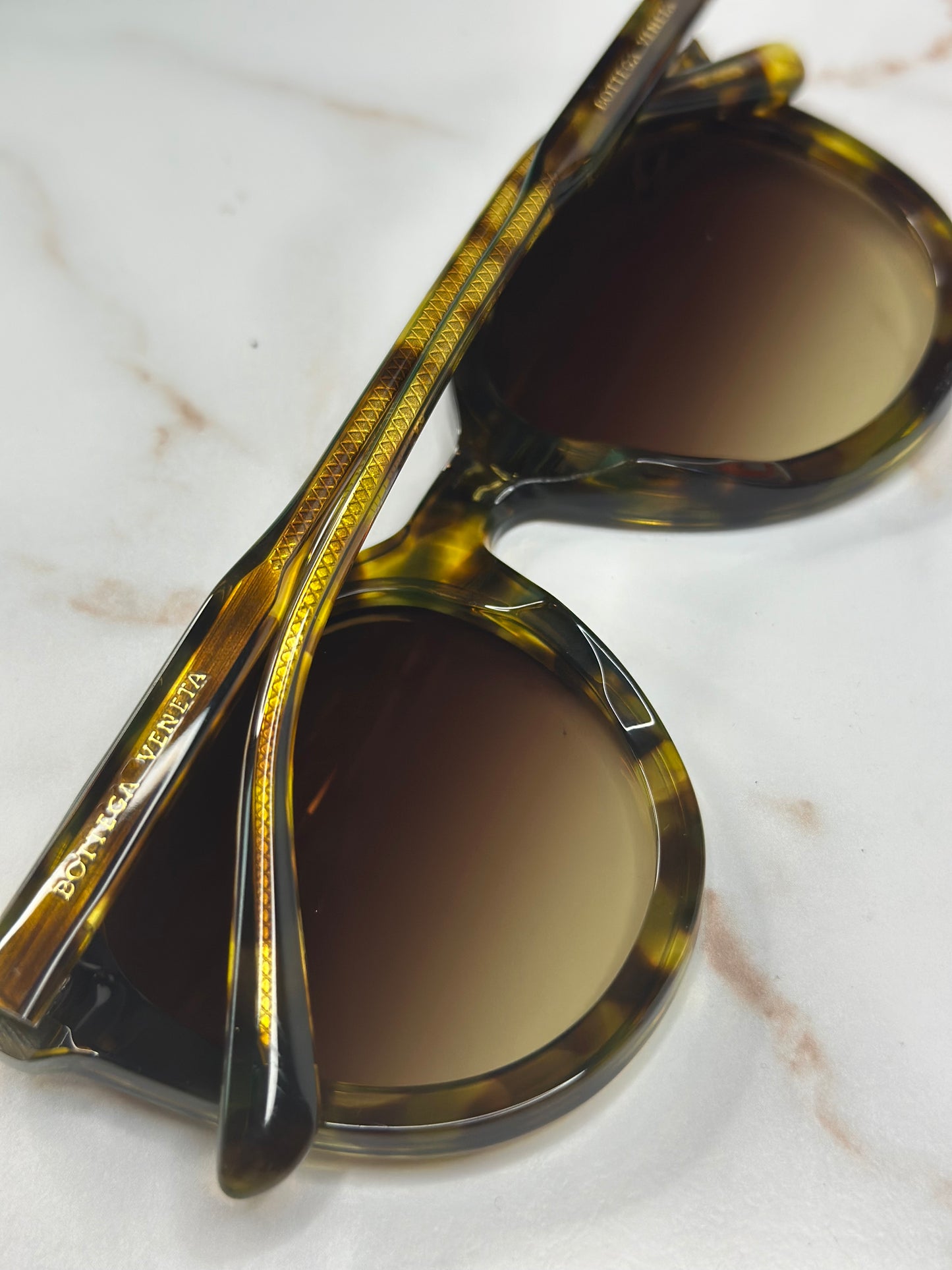 Pre-owned Bottega Venetta Havana sunglasses