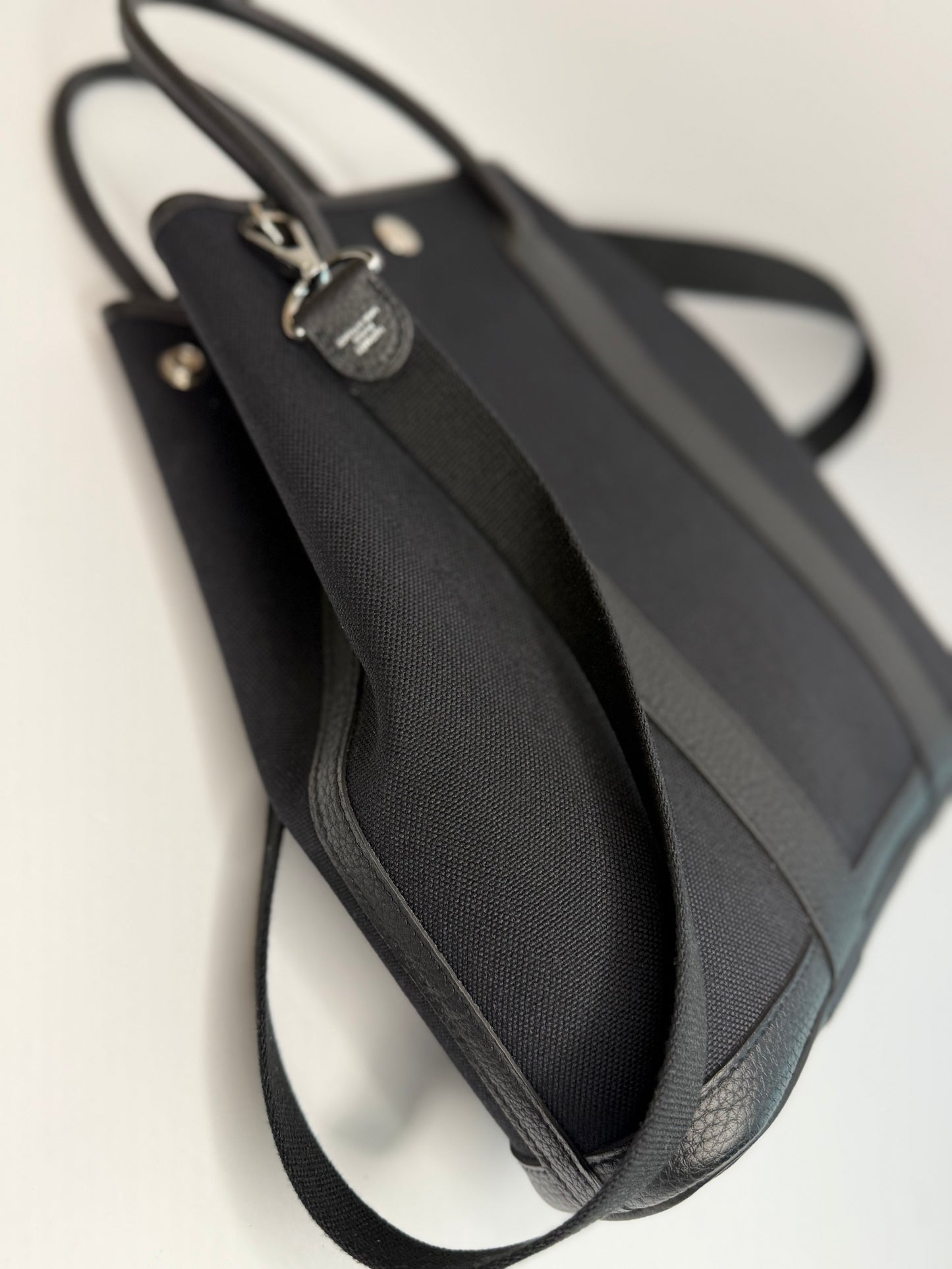 Pre-owned Hermes Black Garden File two way tote