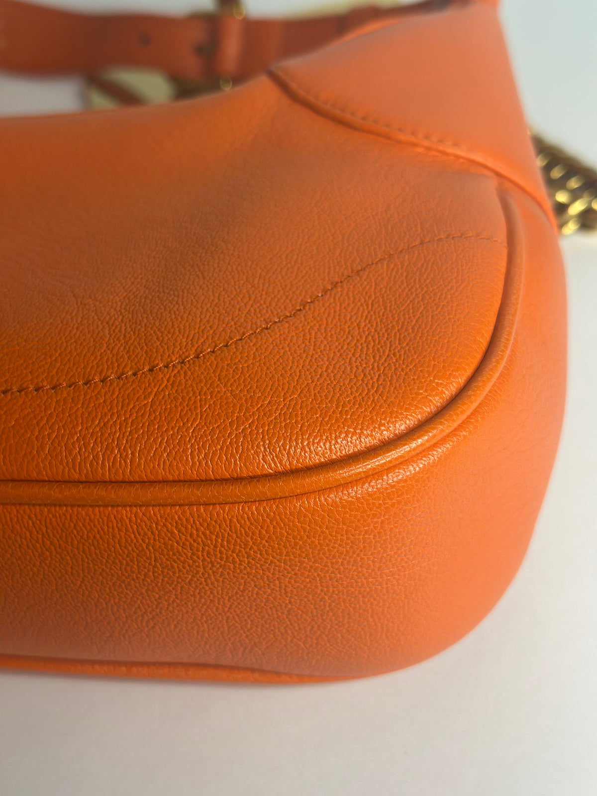 Pre-owned Gucci orange leather small Aphrodite two way shoulder bag/crossbody