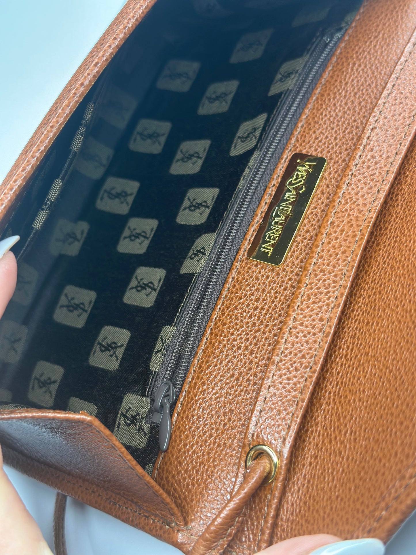 Pre-owned Yves Saint Laurent vintage envelope crossbody cognac leather