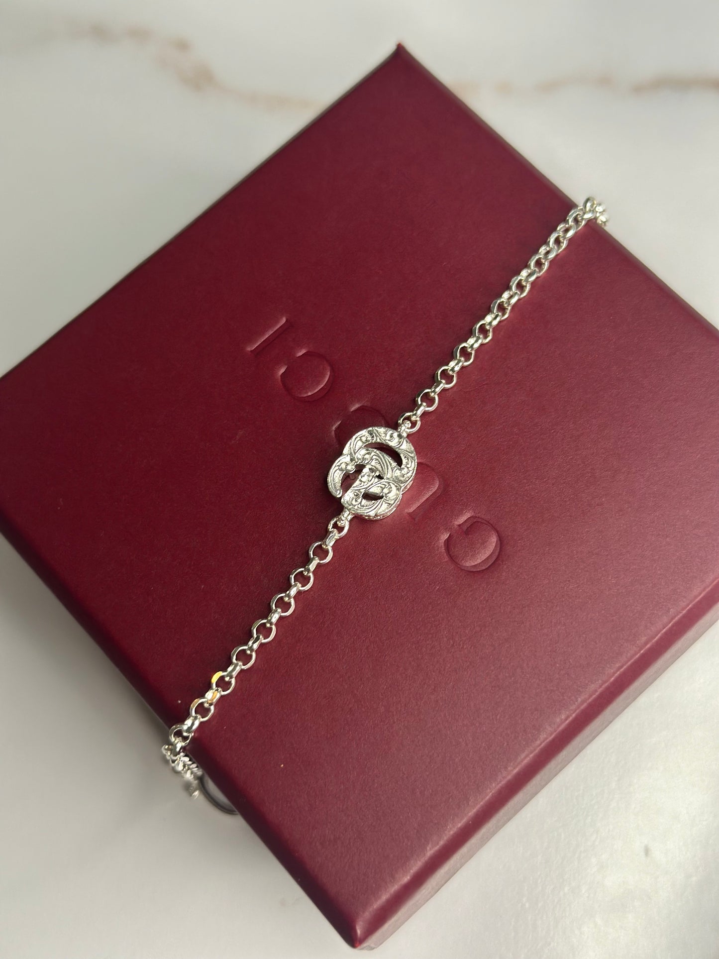Pre-owned Gucci GG silver bracelet