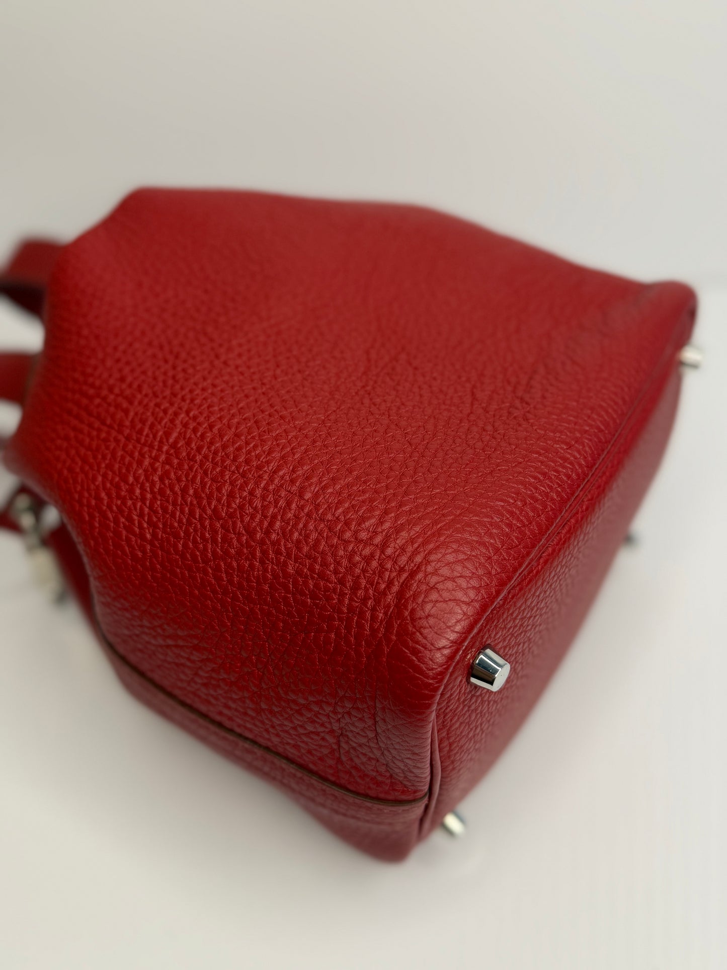 Pre-owned Hermes Red Epsom leather picotin 18 handbag