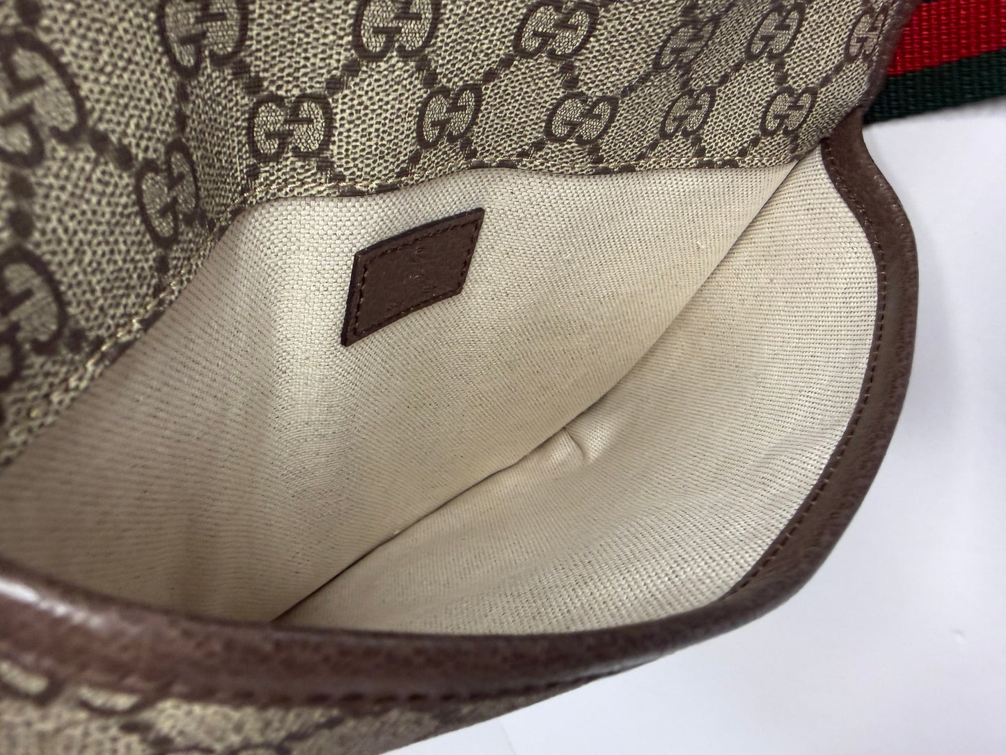 Pre-owned Gucci Neo Vintage GG Supreme canvas belt bag