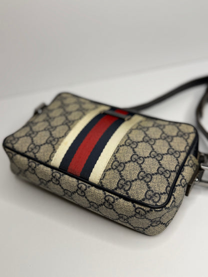 Pre-owned Gucci Supreme Navy Sherry Line Shoulder Bag