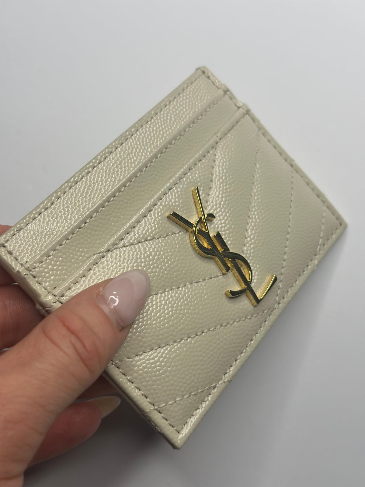 Pre-owned Saint Laurent white grain de poudre card holder