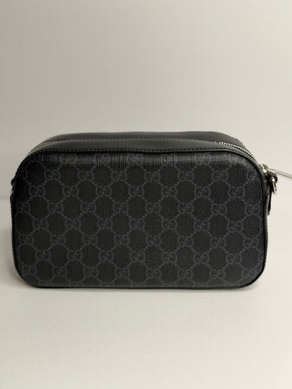 Pre-owned Gucci GG supreme canvas camera bag