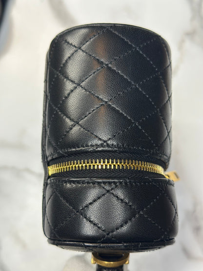 Pre-owned Saint Laurent Gaby Vanity in black lambskin leather crossbody