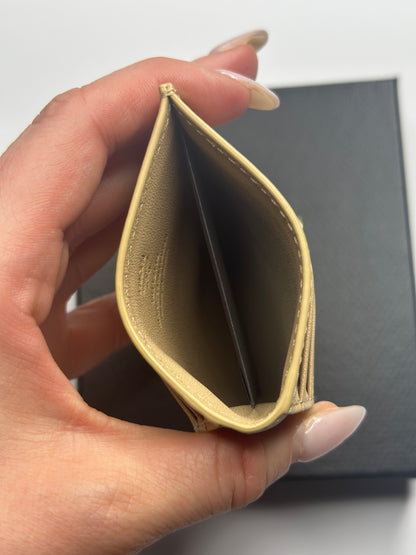 Pre-owned MCM beige color splash card holder