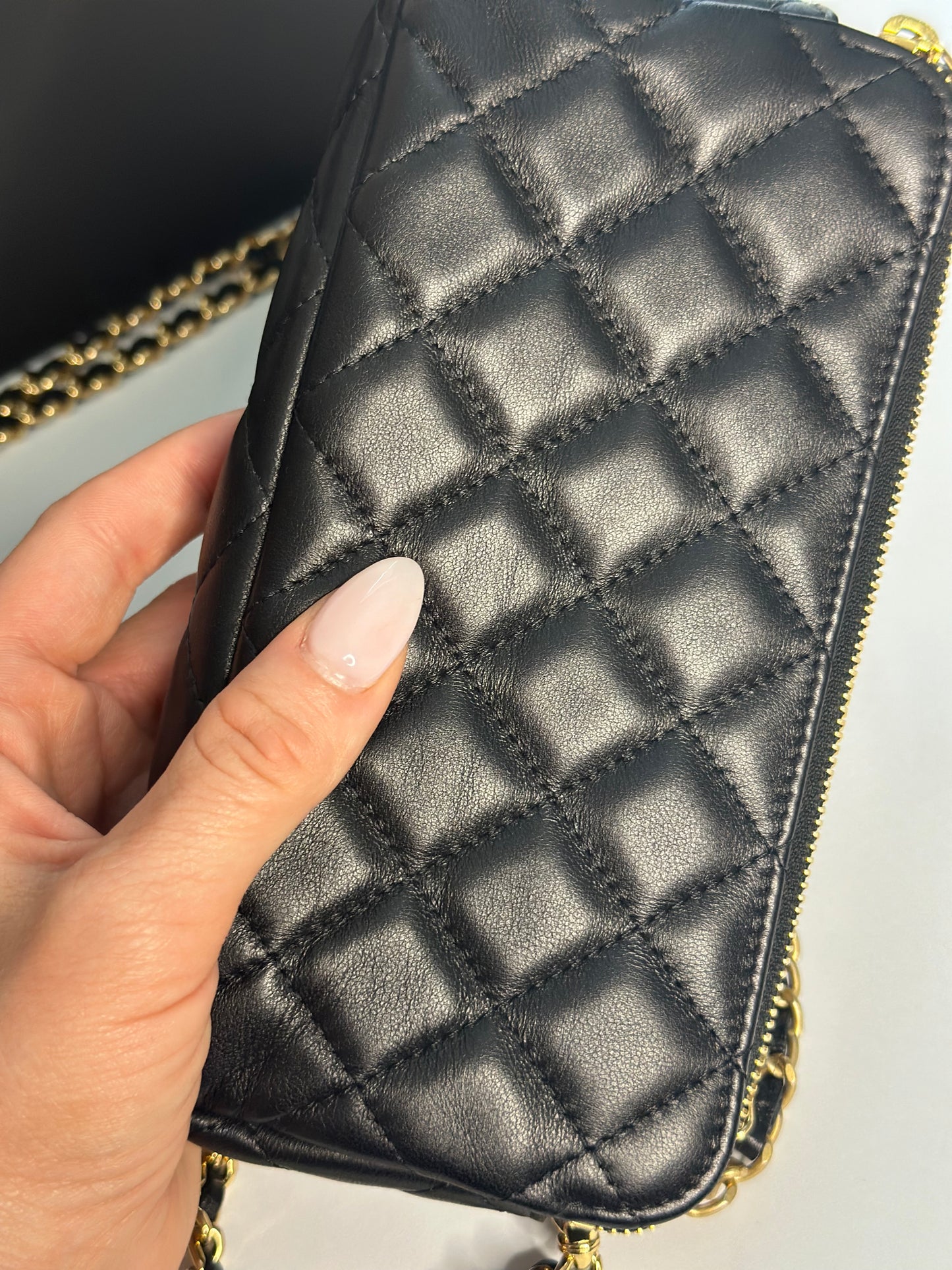 Pre-owned Chanel Quilted lambskin Egyptian amulet crossbody