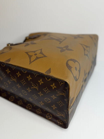 Pre-owned Louis Vuitton giant monogram on the go GM tote