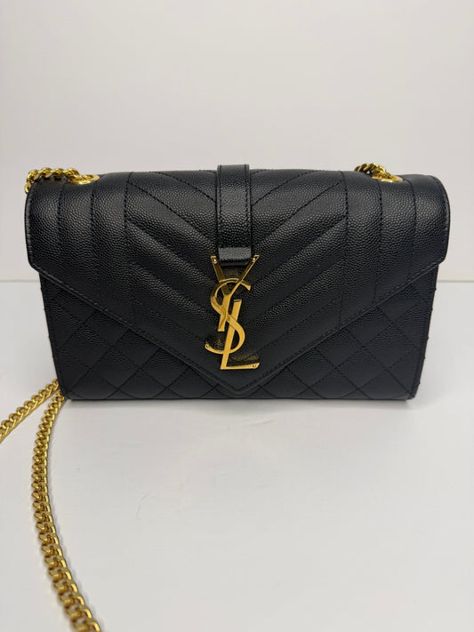 Pre-owned Saint Laurent ENVELOPE IN QUILTED LEATHER GRAIN DE POUDRE SMALL crossbody