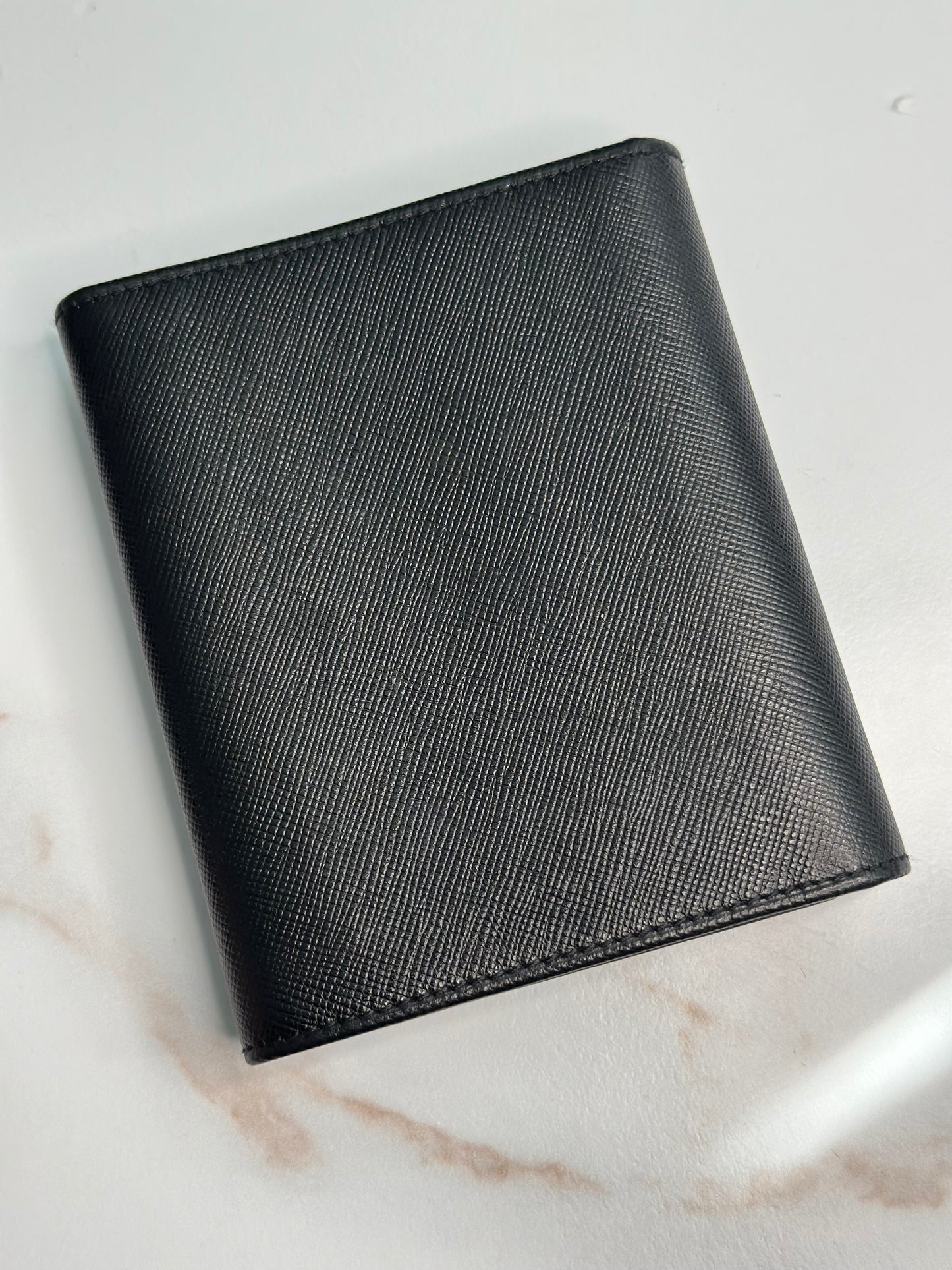 Pre-owned Prada black Saffiano leather bifold wallet