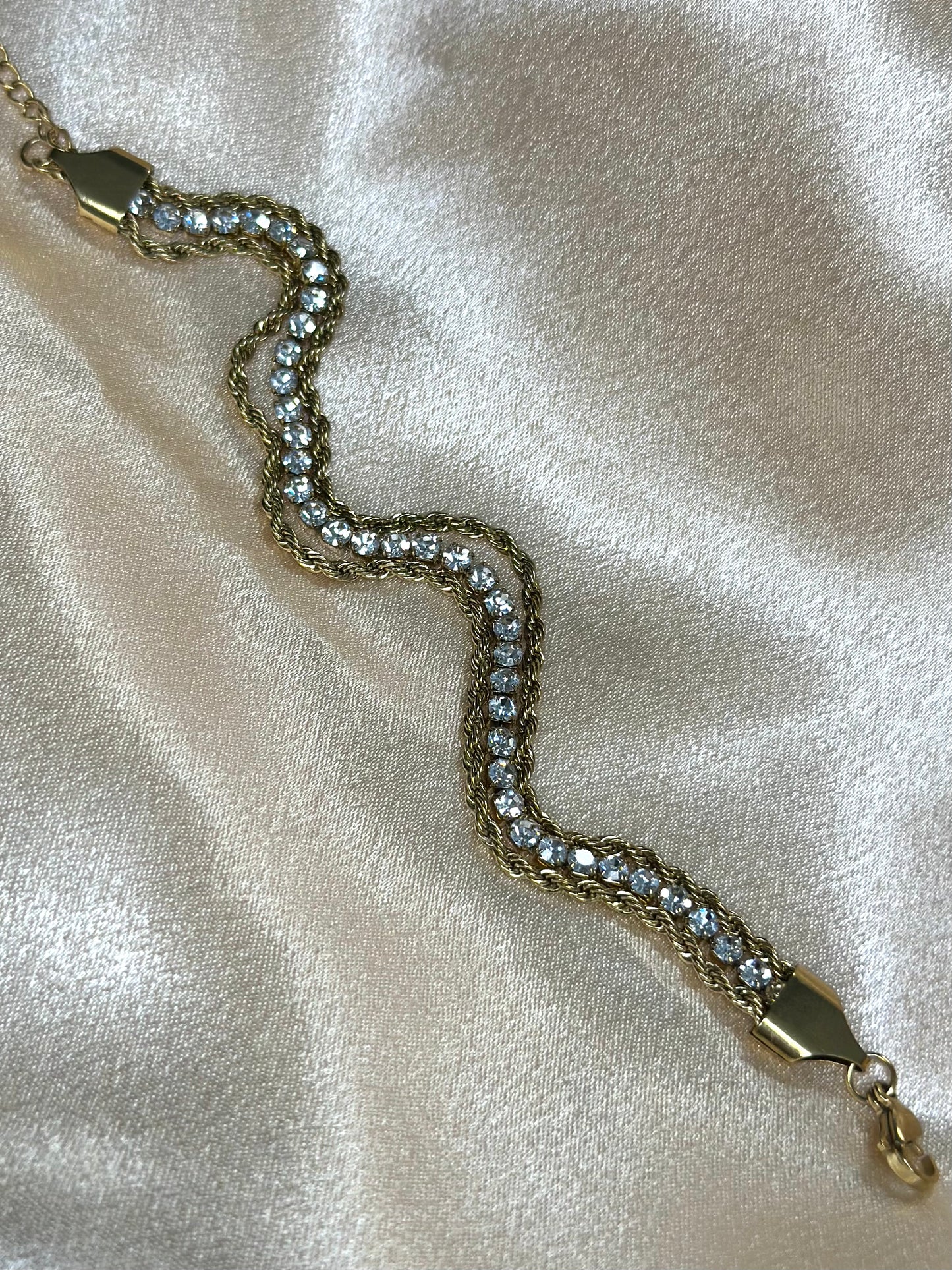 Celeste trio chain bracelet