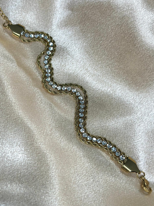 Celeste trio chain bracelet