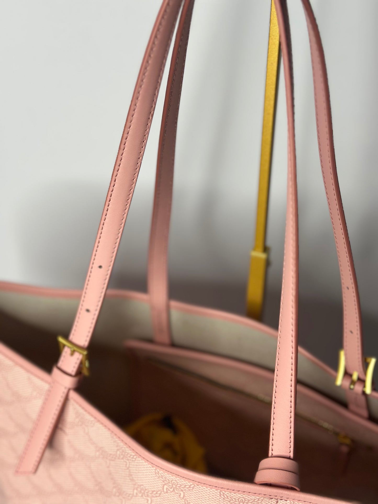 Pre-owned MCM Himmel medium Shopper Tote Bag in a silver pink Lauretos monogram canvas