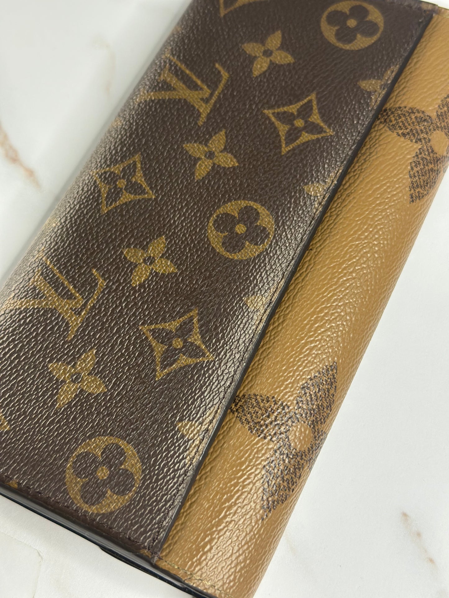 Pre-owned Louis Vuitton reverse monogram Sara wallet