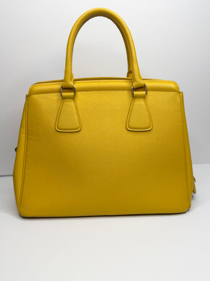 Pre-owned Prada Saffiano Lux Parabole Tote Mimosa