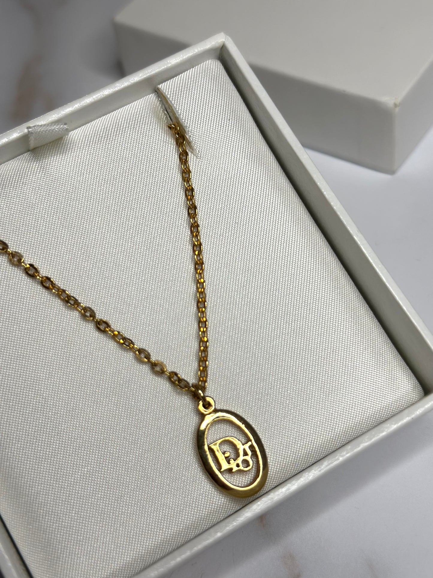 Pre-owned Christian Dior gold-plated vintage oval logo pendant necklace