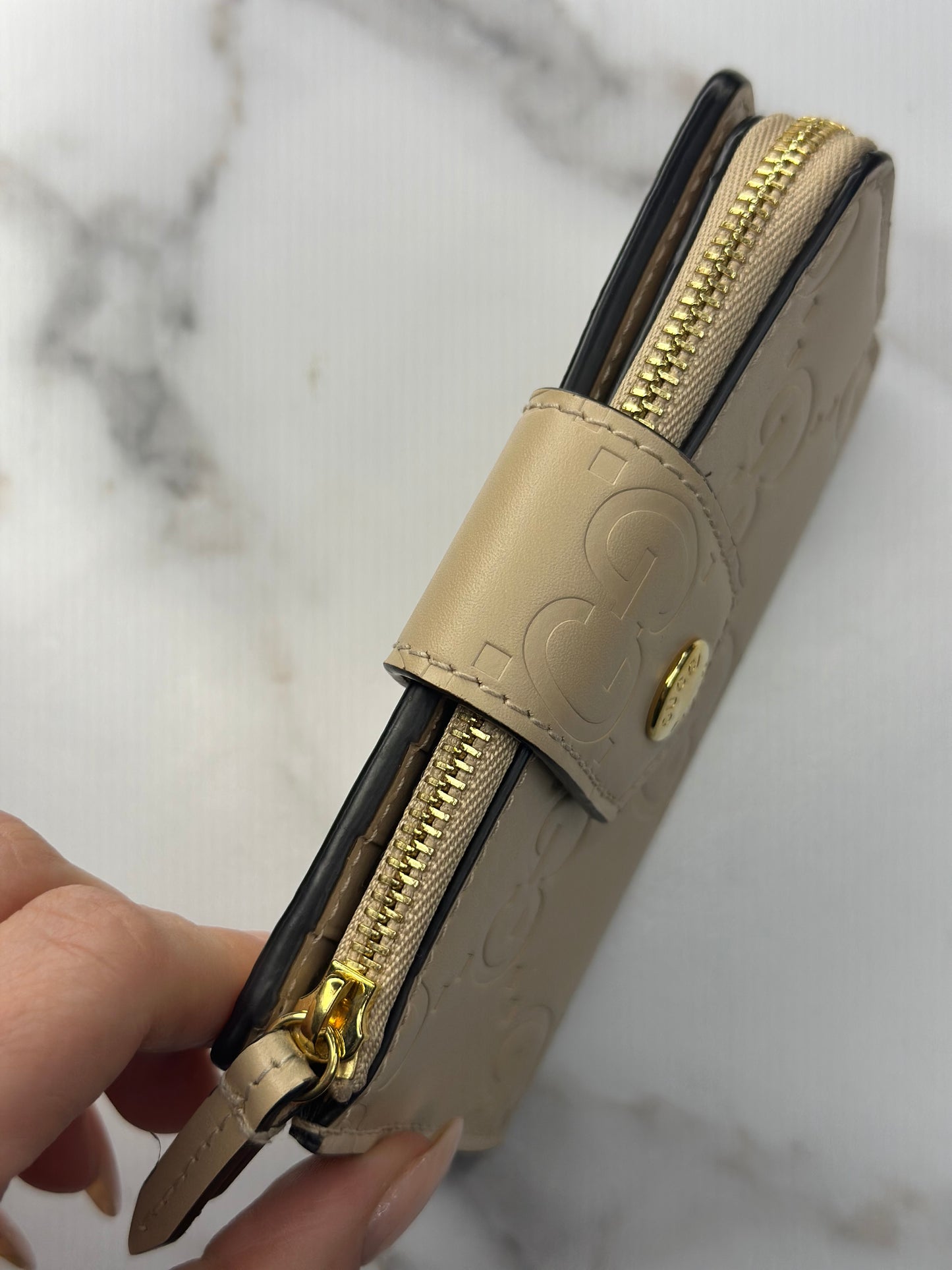 Pre-owned Gucci beige Guccissima compact wallet