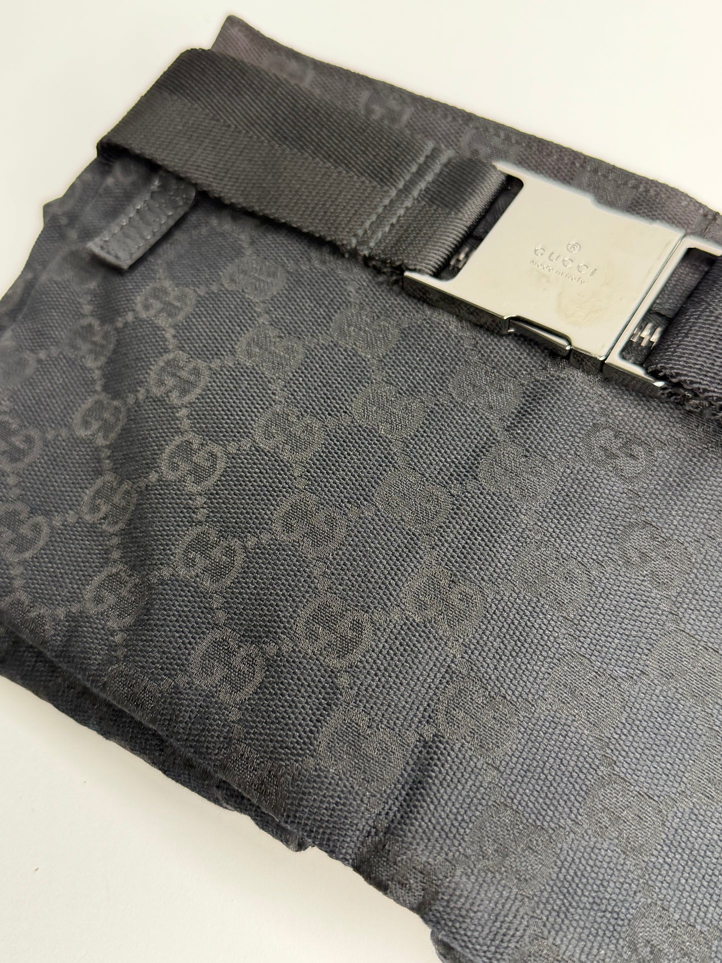 Pre-owned Gucci GG Canvas double pocket belt bag