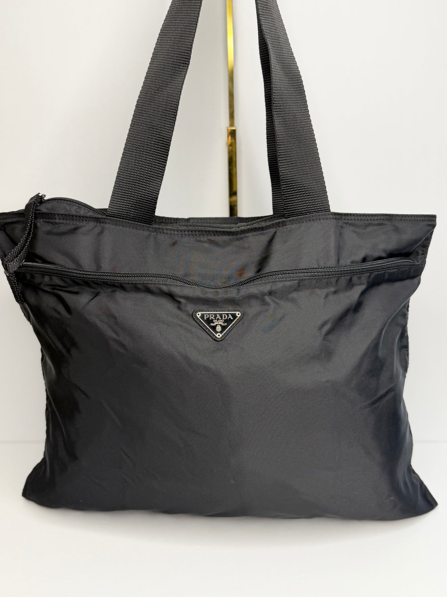 Pre-owned Prada black nylon shoulder tote