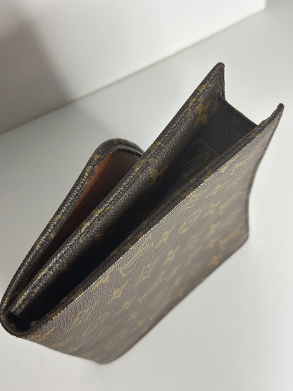 Pre-owned Louis Vuitton monogram canvas Pochette Rabat 23