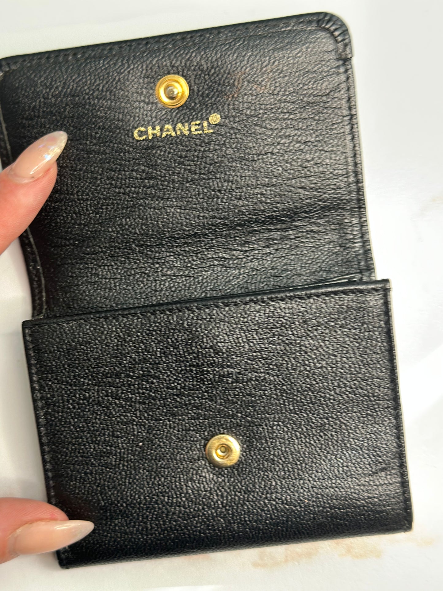 Pre-owned Chanel black leather trifold card holder