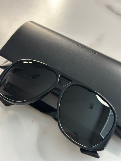 Pre-owned Saint Laurent, black acetate, oversized aviator