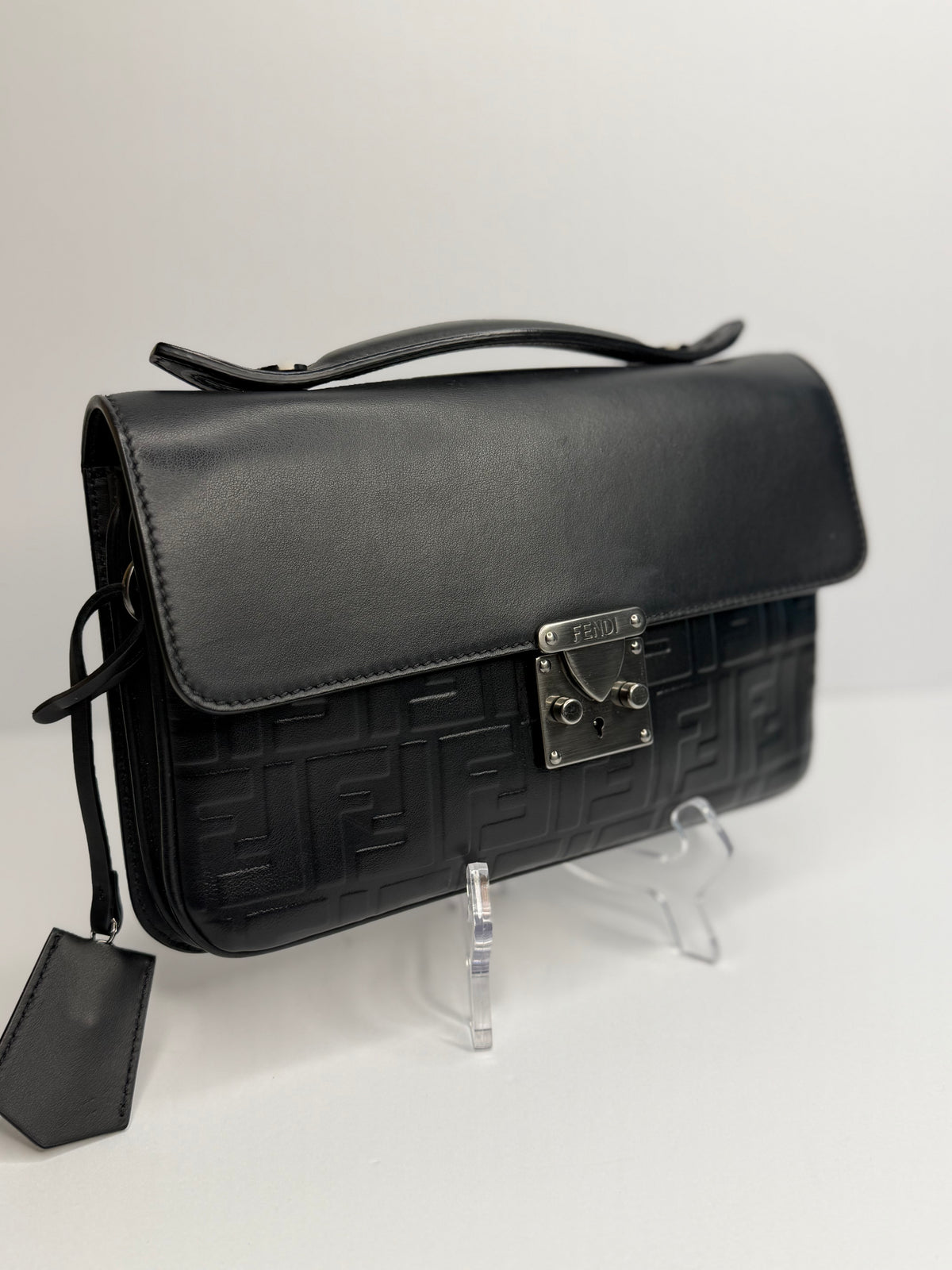 Pre-owned Fendi Zucca 
Logo Clutch Embossed Leather