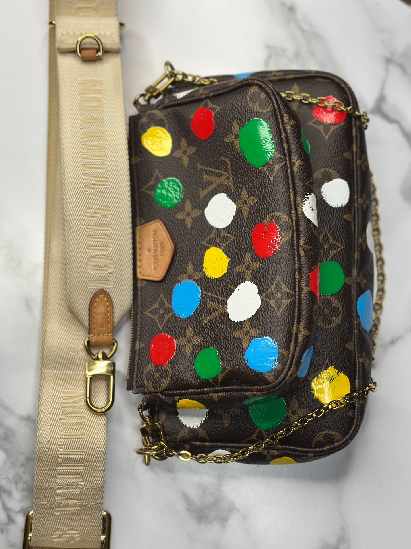 Pre-owned Louis Vuitton x Yayoi Kusama 2023 infinity dots Multi Pochette Accessoires crossbody
