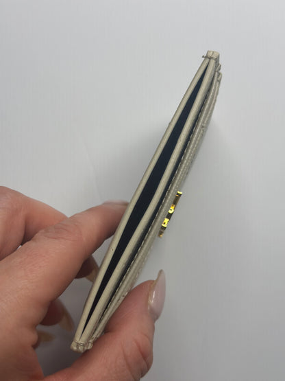 Pre-owned Saint Laurent white grain de poudre card holder