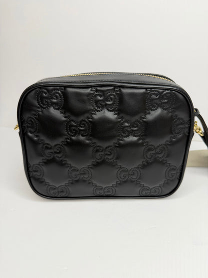 Pre-owned Gucci GG Matelassé small leather crossbody camera bag in black