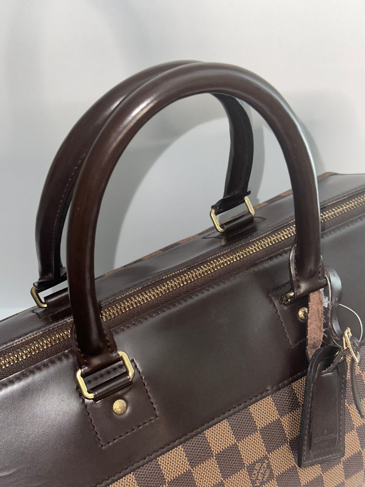 Pre-owned Louis Vuitton Damier ebene canvas Greenwich PM luggage