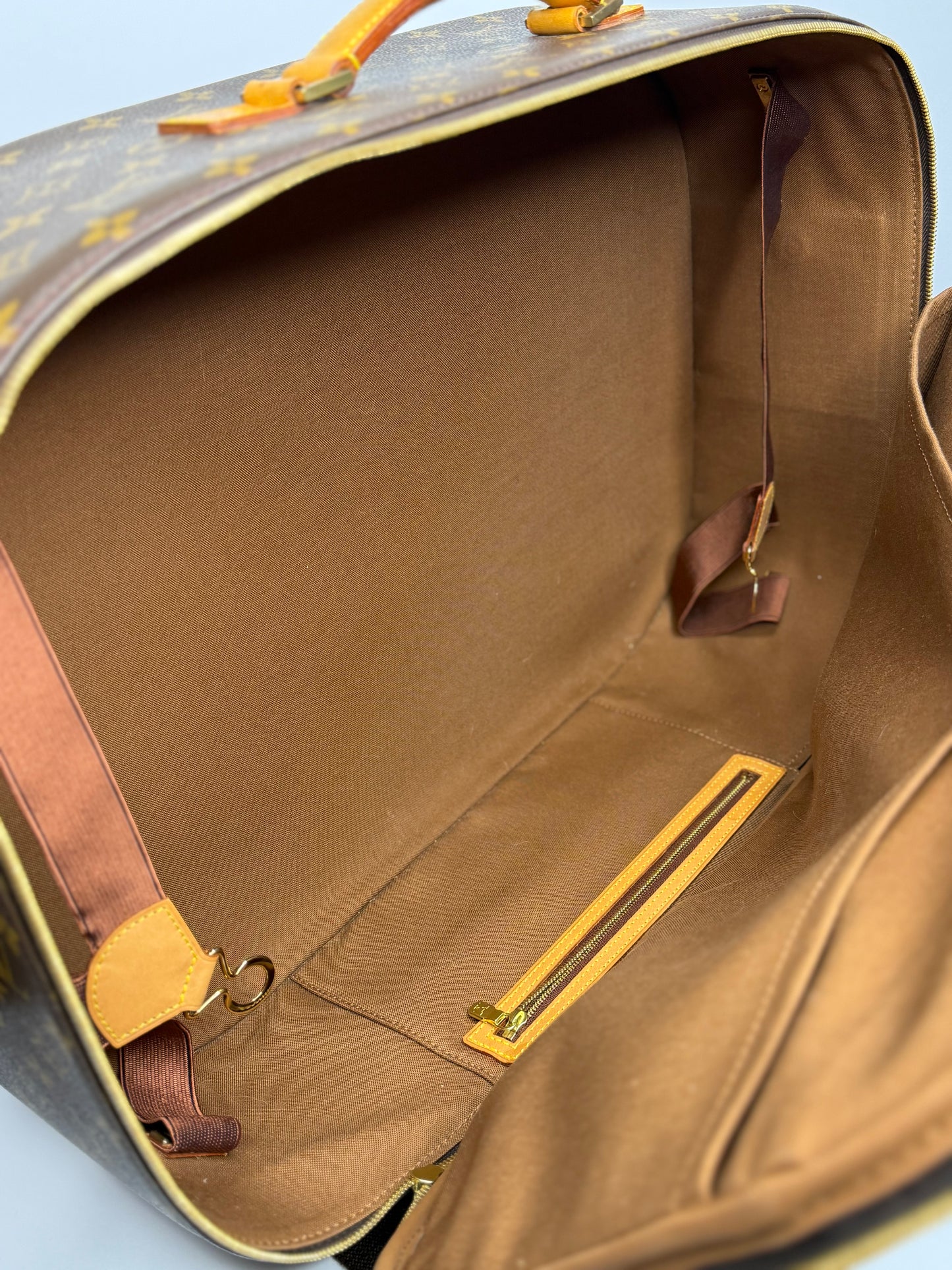 Pre-owned Louis Vuitton monogram canvas Packall GM luggage