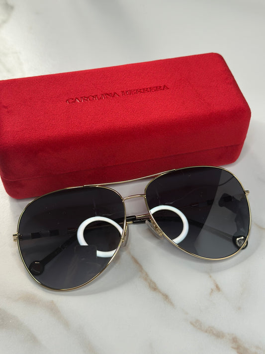 Pre-owned Carolina Herrera aviator sunglasses