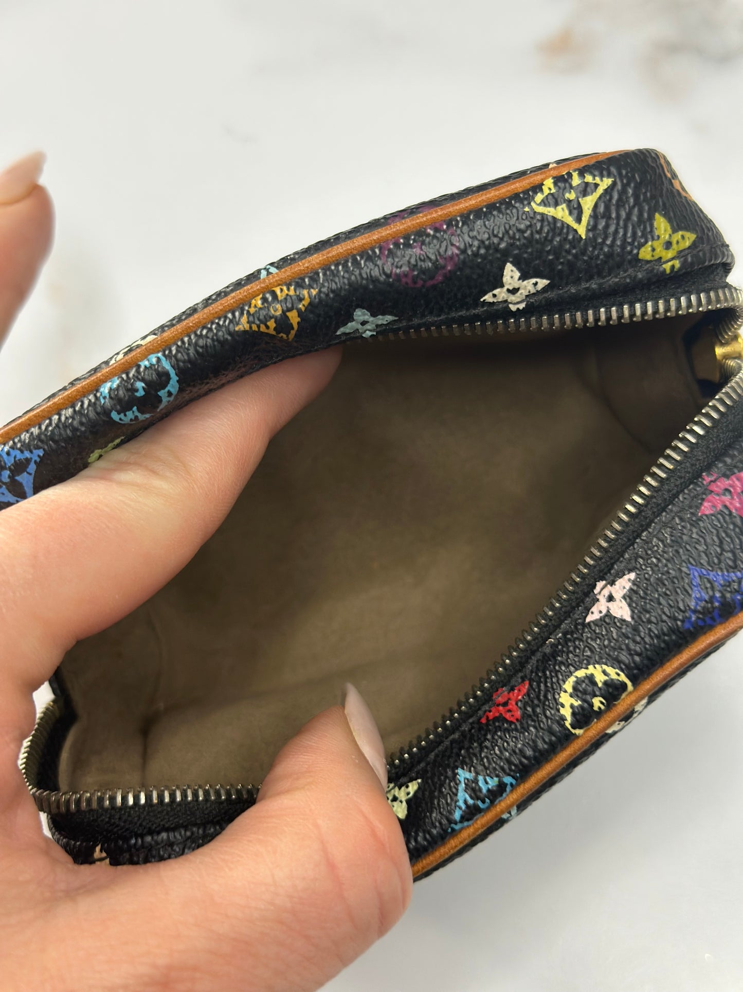 Pre-owned Louis Vuitton Vintage Takashi Murakami wapity mini pouch