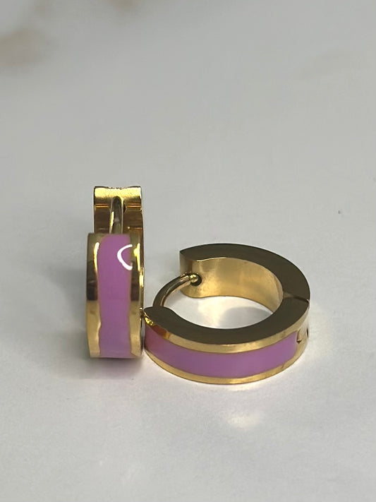Pink enamel Huggies