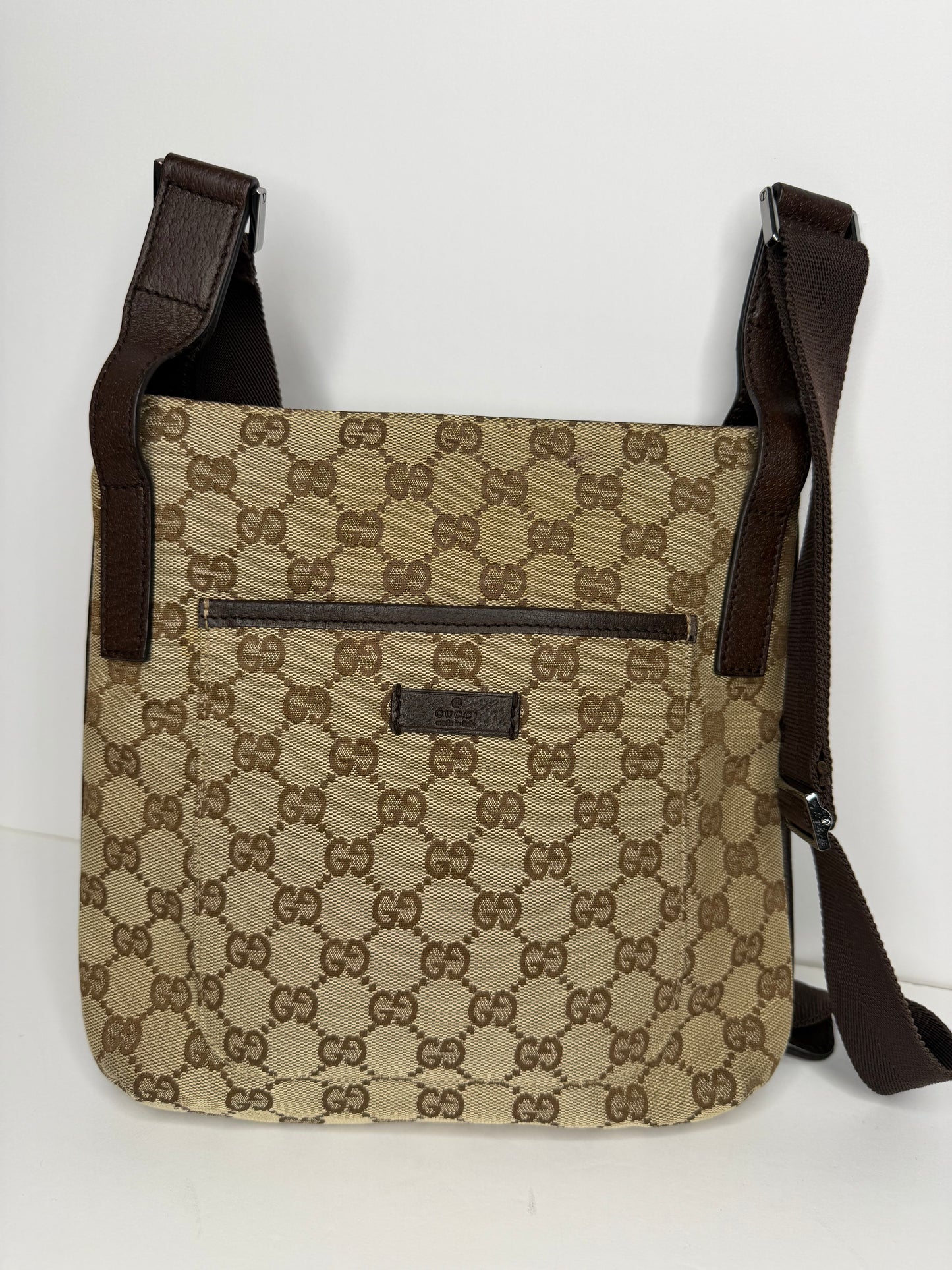 Pre-owned Gucci GG Canvas crossbody messenger