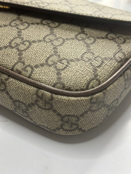 Pre-owned Gucci GG supreme canvas Ophidia pochette crossbody