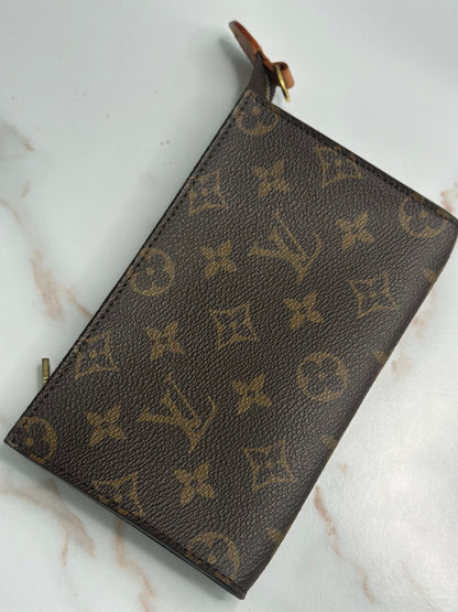 Pre-owned Louis Vuitton Trousse Toiletry Pouch Monogram Canvas 28