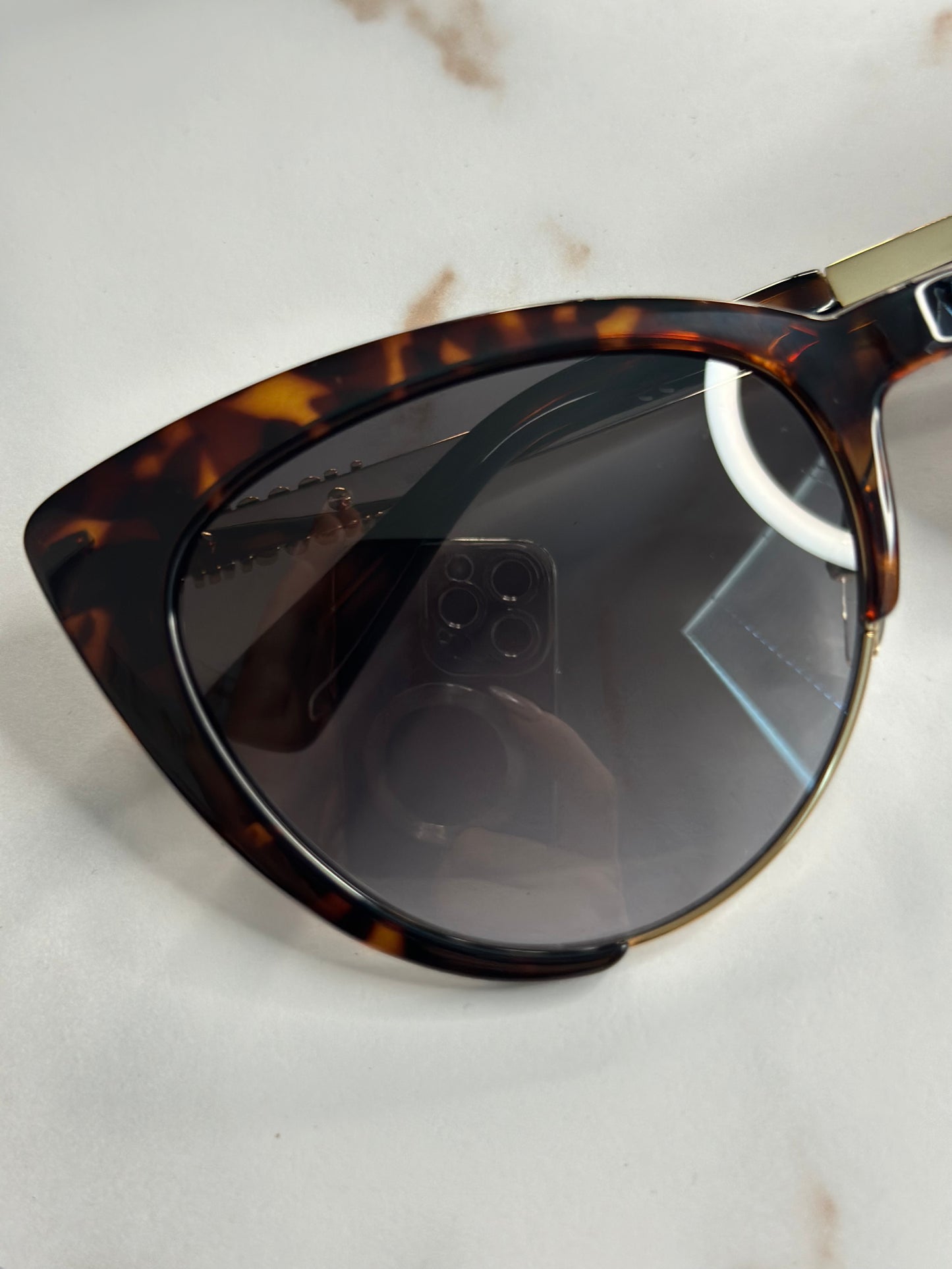 Pre-owned Moschino tortoise cat eye sunglasses