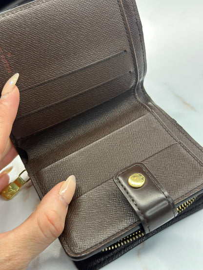 Pre-owned Louis Vuitton Damier ebene canvas compact wallet