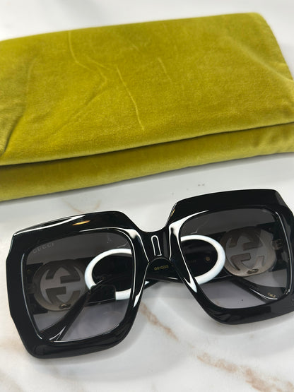 Pre-owned Gucci black oversized interlocking logo sunglasses