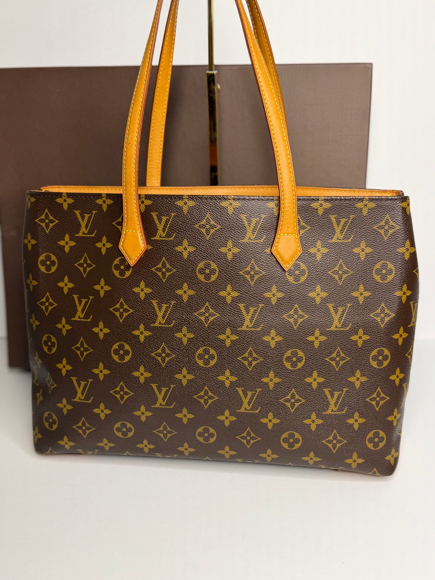 Pre-owned Louis Vuitton monogram canvas Wilshire MM tote