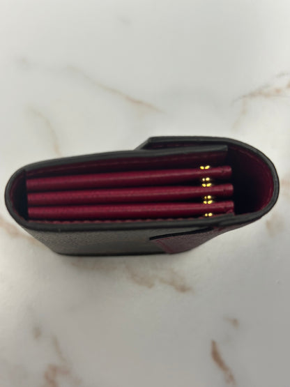 Pre-owned Louis Vuitton Monogram Sarah Multicartes Fuchsia
