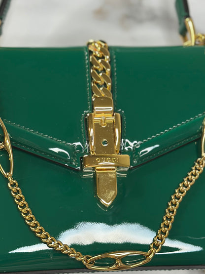 Pre-owned Gucci Green patent leather Sylvie 1969 with gold hardware shoulder bag