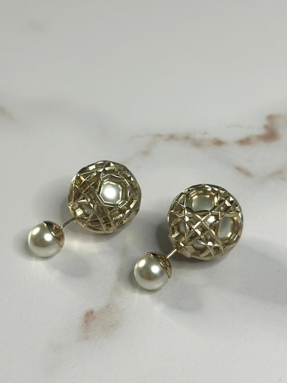 Pre-owned Dior Tribales earrings featuring a gold-finish metal structure with a cannage filigree